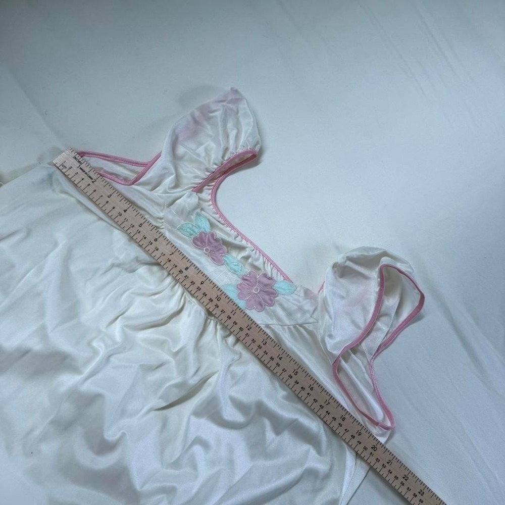 70s White bridal nightgown set 70s white floral maxi dress and robe set Katz - Picture 6 of 8